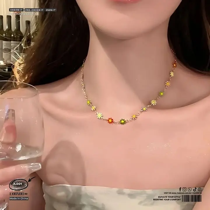 Daisy Bloom Oil Drop Necklace & Bracelet Titanium Gold-Plated Chain